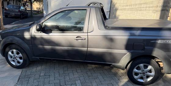 FIAT STRADA 1.4 MPI FREEDOM CS 8V FLEX 2P MANUAL FIAT STRADA 1.4 MPI FREEDOM CS 8V FLEX 2P MANUAL